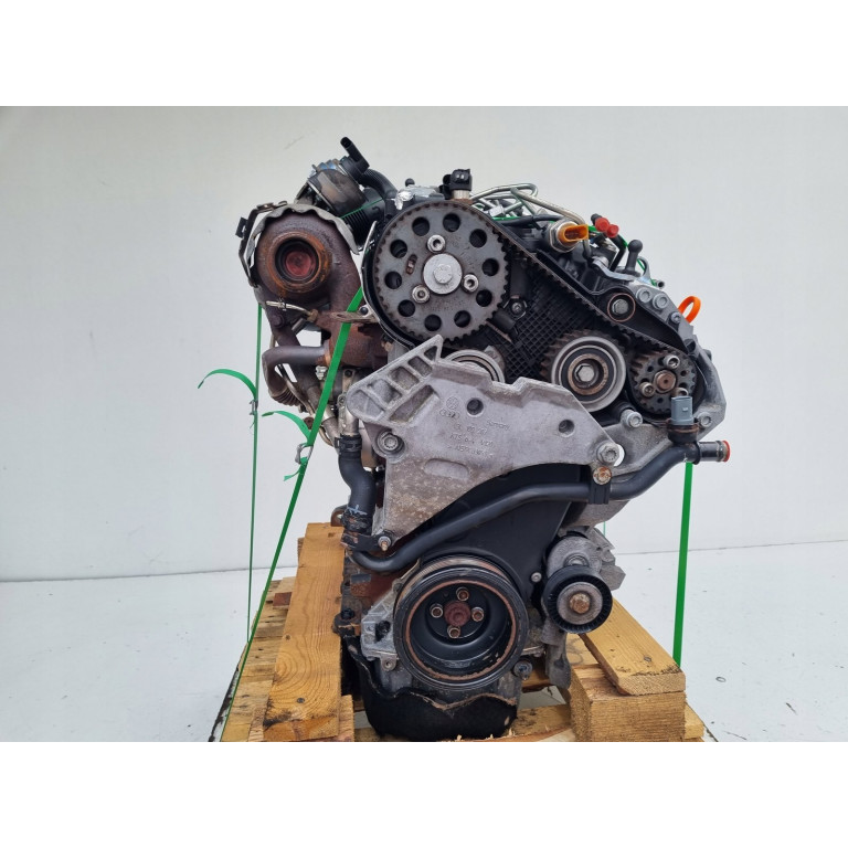 Двигатель Audi A1 1.6 TDI CAYB CAYC CAY
