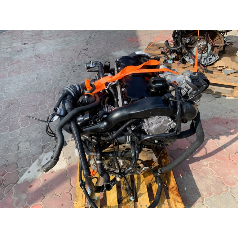 Двигатель Audi A4  2.0 TDI BPW