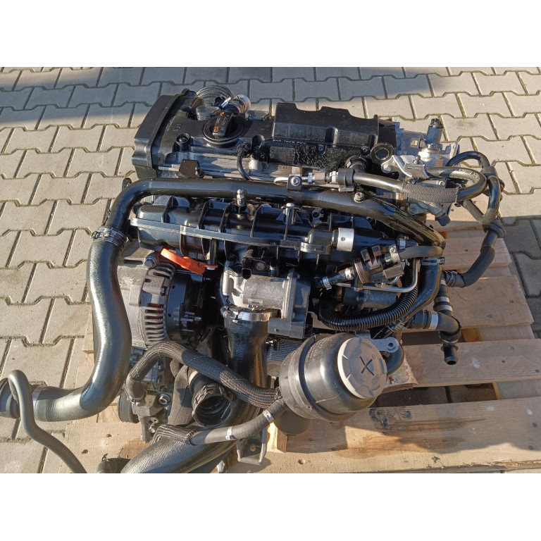 Двигатель Audi A4  2.0 TFSI 16V BWE