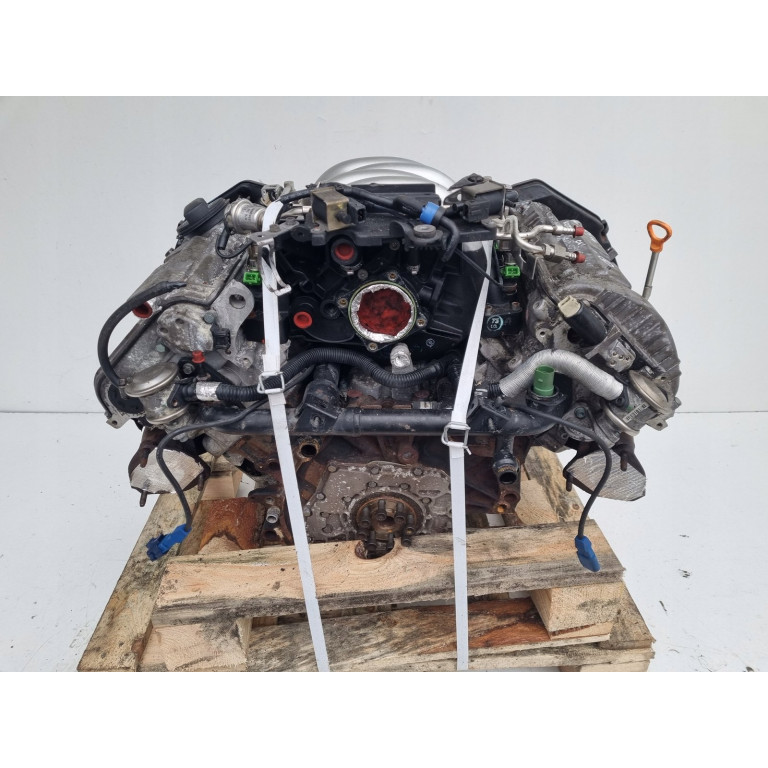 Двигатель Audi A4 2.4 BDV
