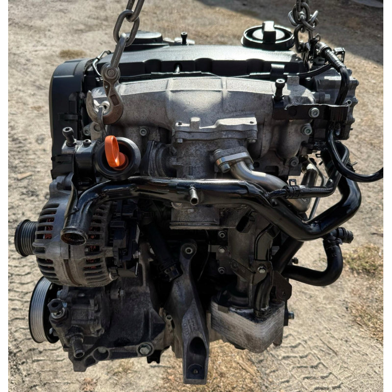 Двигун Audi A4 2.0 TDI BRF