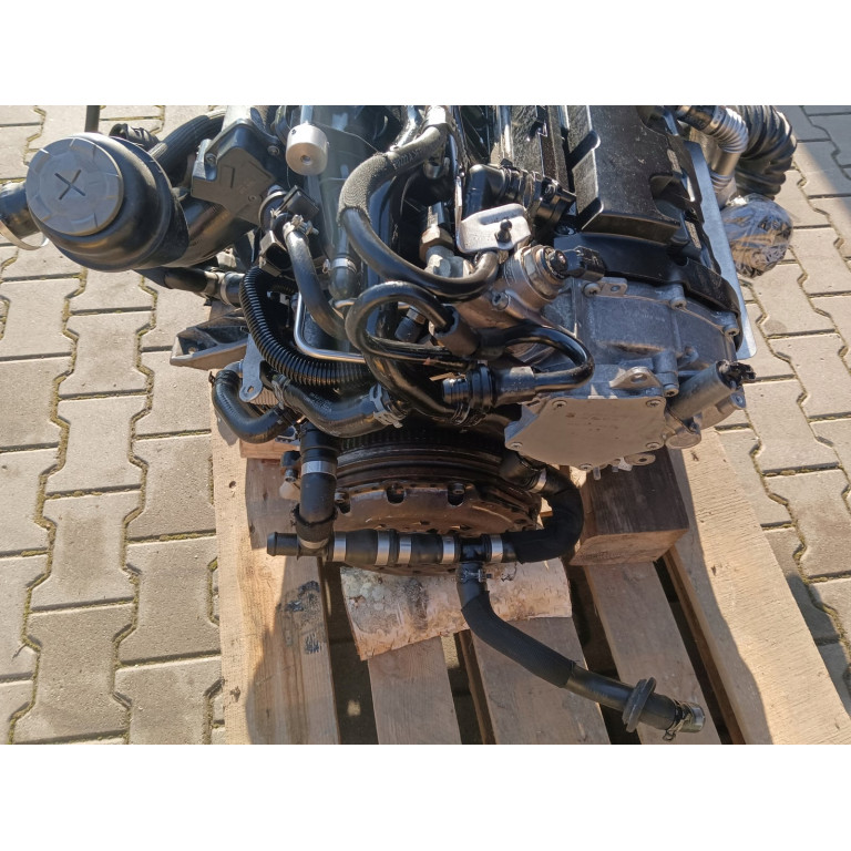 Двигатель Audi A4 Avant 2.0 TFSI BUL