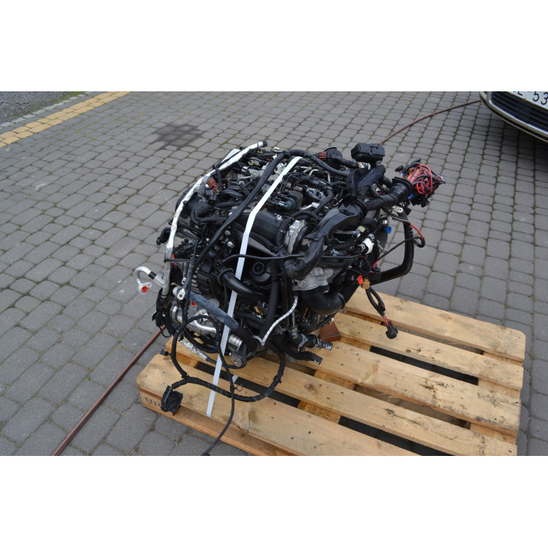 Двигун Audi A6 Avant 2.0 TDI CNHA CNH
