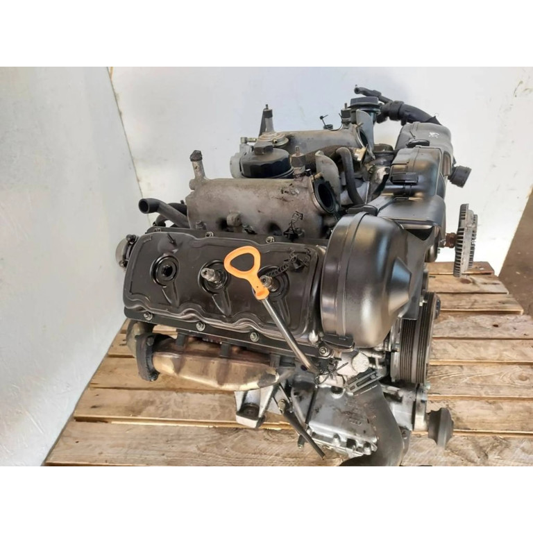 Двигун Audi A8 2.5 TDI AKN