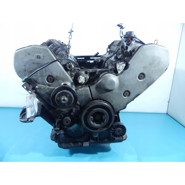 Двигун Audi A8 3.7 AEW