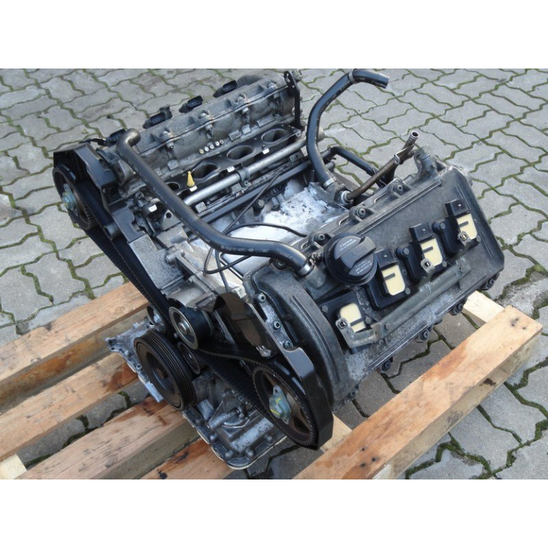 Двигун Audi A8 3.7 AKC