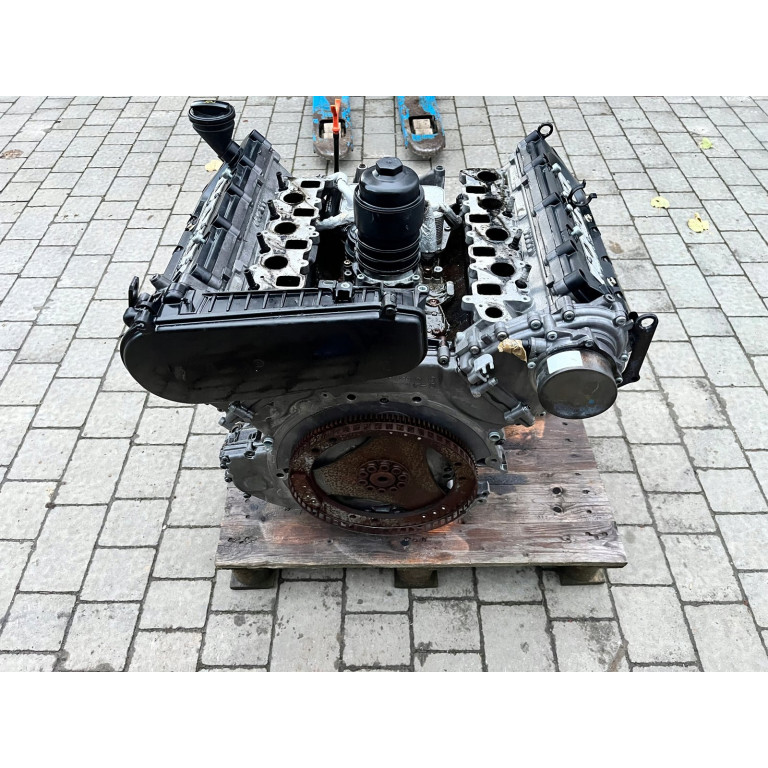 Двигун Audi A8 4.2 TDI quattro BMC