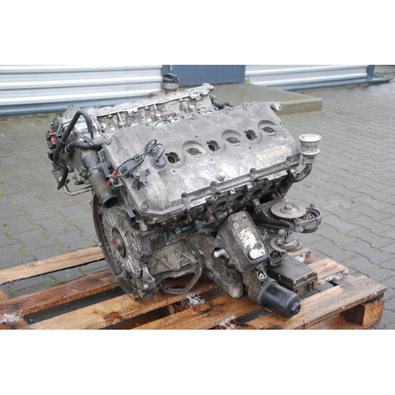Двигун Audi A8 quattro 6.0 W12 BHT
