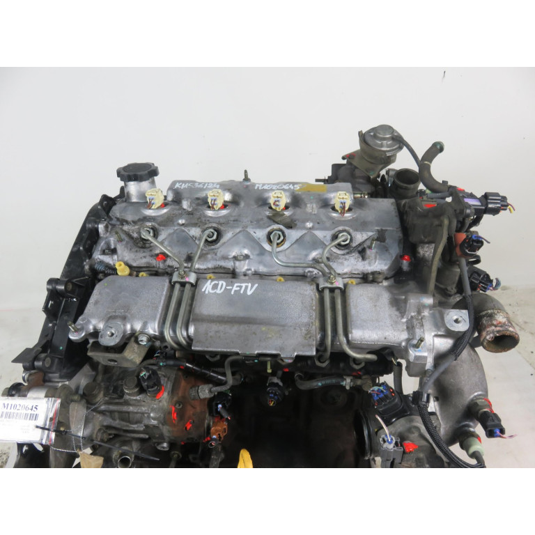 Двигатель Toyota AVENSIS 2.0 D-4D CDT220 1CD-FTV 1CDFTV