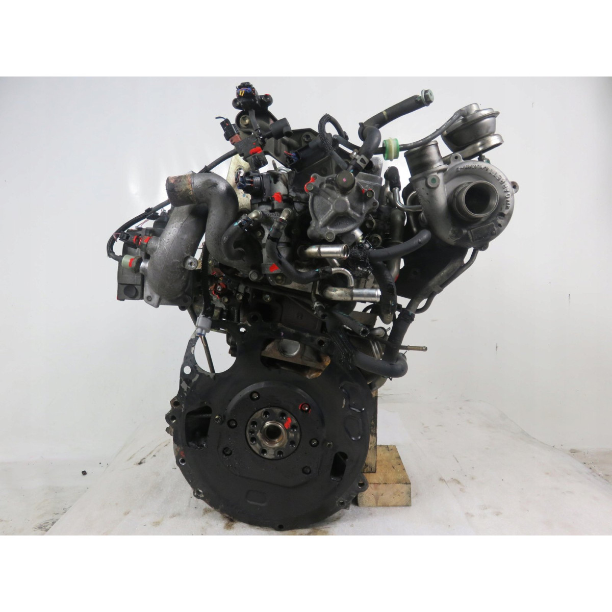 Двигатель Toyota AVENSIS 2.0 D-4D CDT220 1CD-FTV 1CDFTV в Украине