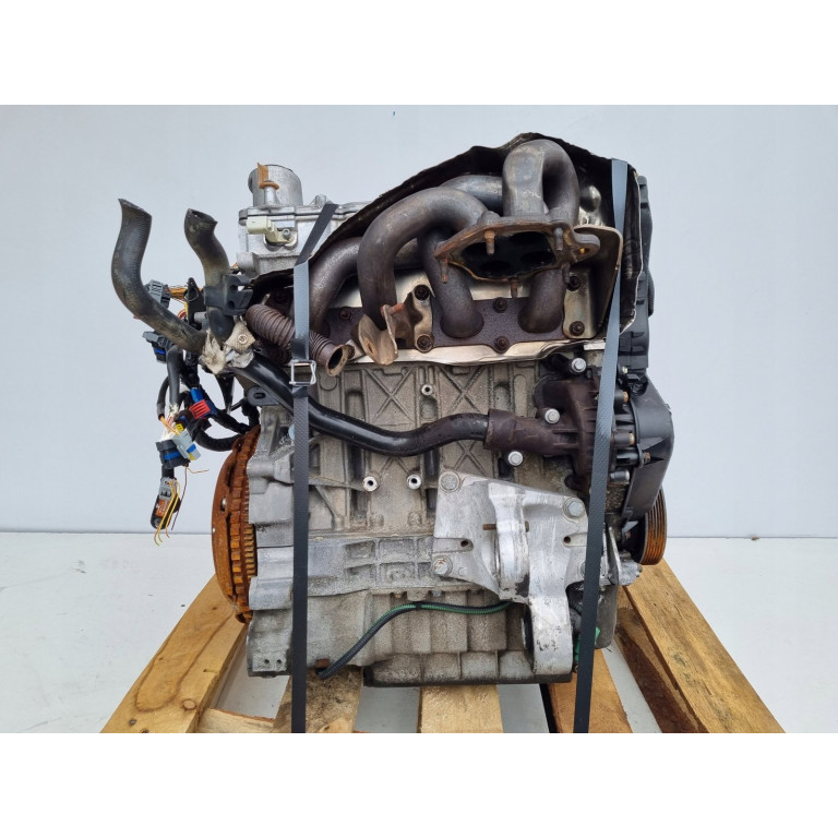 Двигатель Citroen C5 I 2.0 16V HPi (DCRLZB) RLZ (EW10D) RLZ EW10D