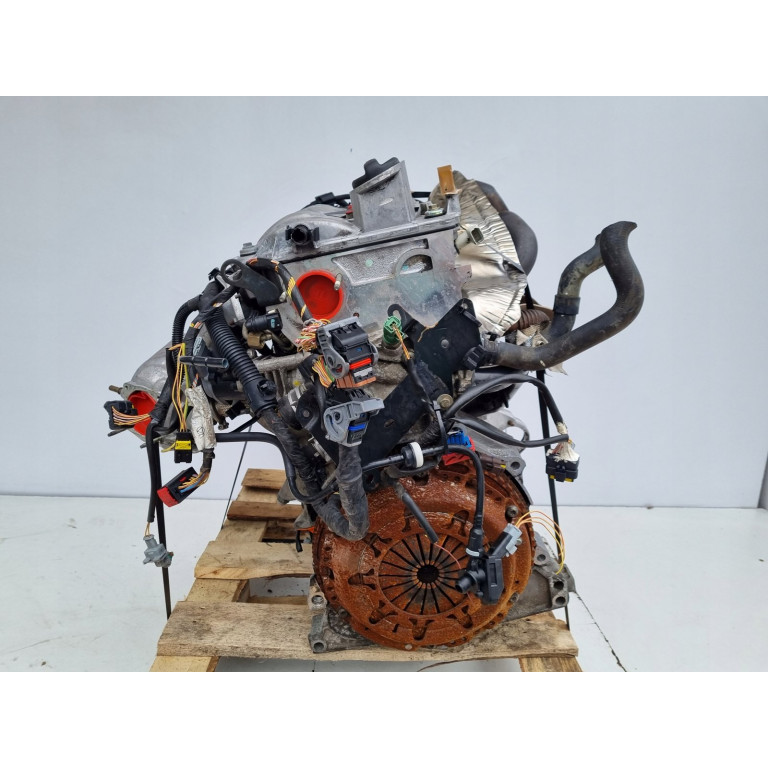 Двигатель Citroen C5 I 2.0 16V HPi (DCRLZB) RLZ (EW10D) RLZ EW10D