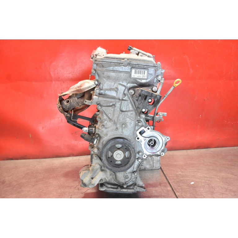 Двигун Toyota COROLLA седан NRE18  ZRE18 NDE18 1.8 VVTi 2ZRFBE