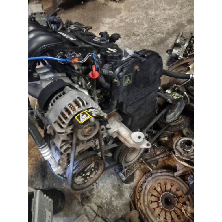 Двигун Fiat PUNTO 1.2 16V 176 B9.000 176 B9 000
