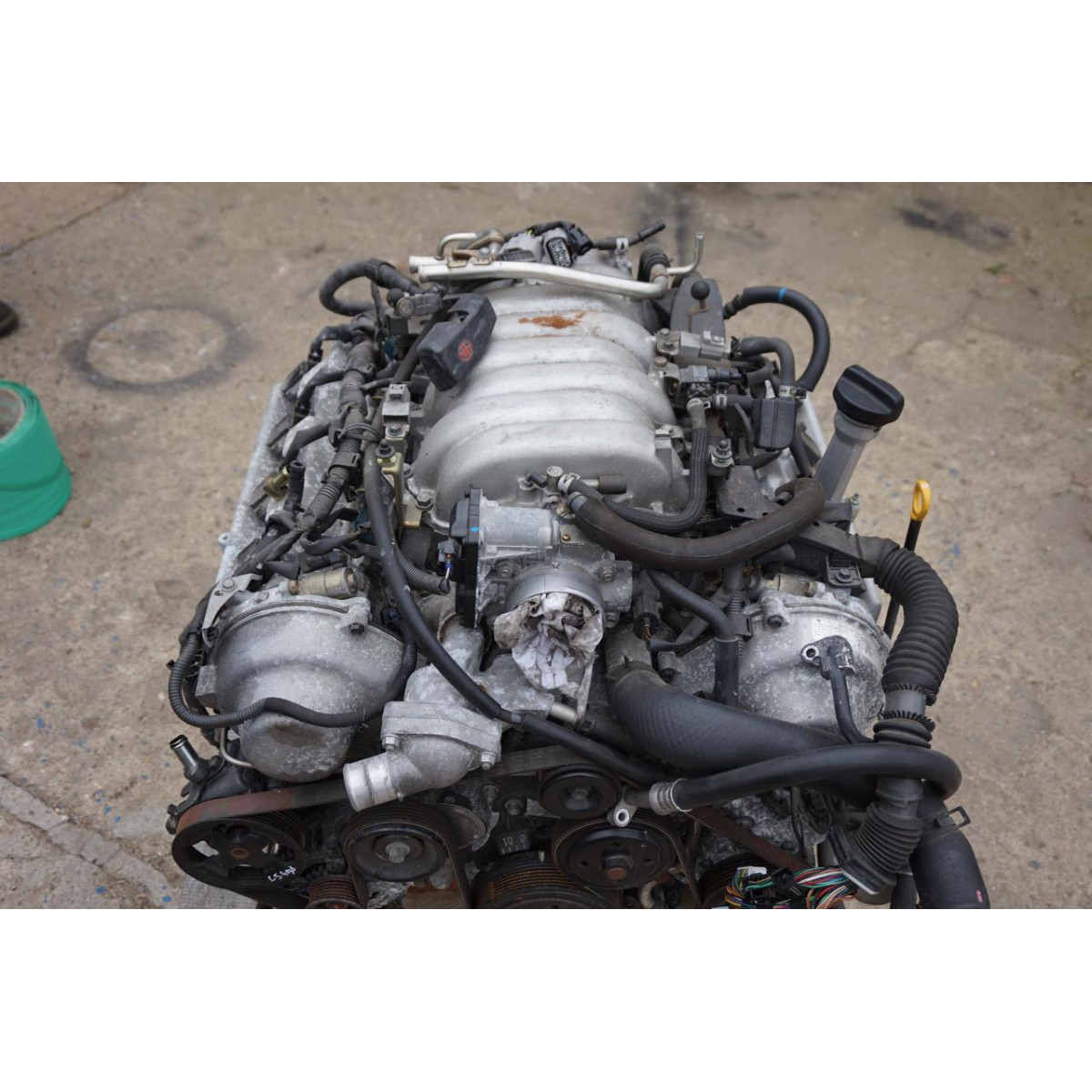 Двигатель Toyota HILUX II 2.4 i 4WD 2RZFE в Украине. Купить двигатель ...