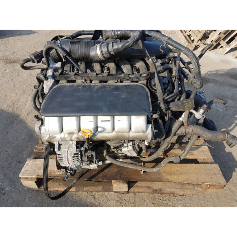 Двигун Ford GALAXY 2.8 V6 AYL