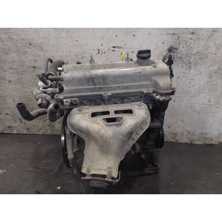 Двигатель  Toyota YARIS VERSO 1.3 NCP22 2NZFE