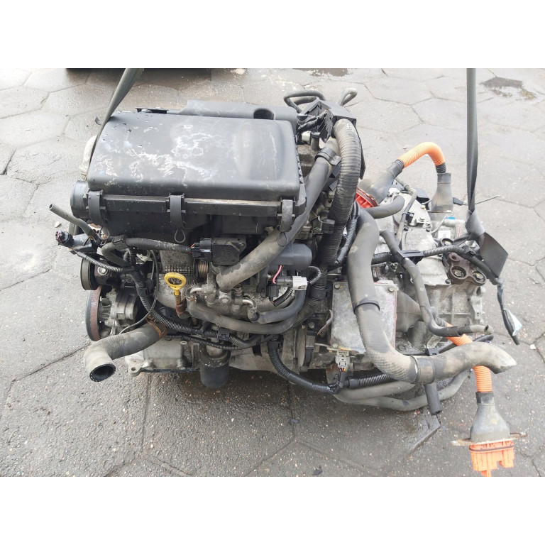 Двигатель Toyota YARIS 1.5 Hybrid 1NZFXE