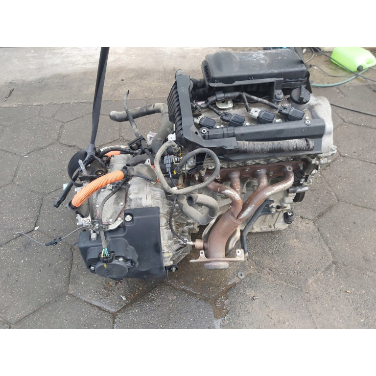 Двигатель Toyota YARIS 1.5 Hybrid 1NZFXE