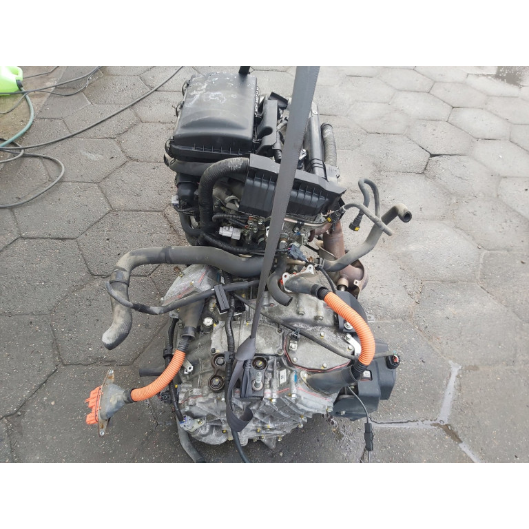 Двигатель Toyota YARIS 1.5 Hybrid 1NZFXE