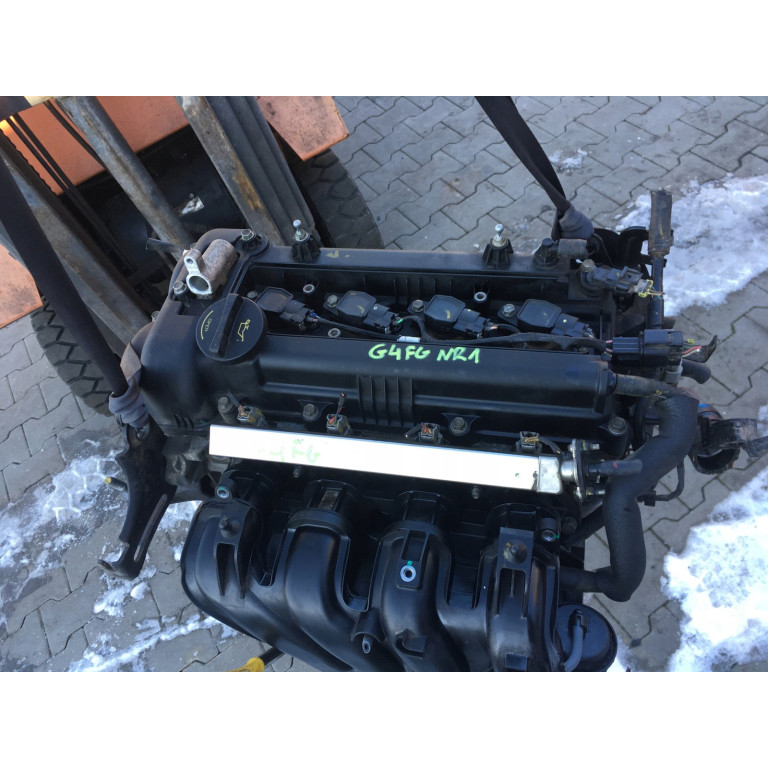 Двигатель Hyundai i30 CW 1.6 G4FG