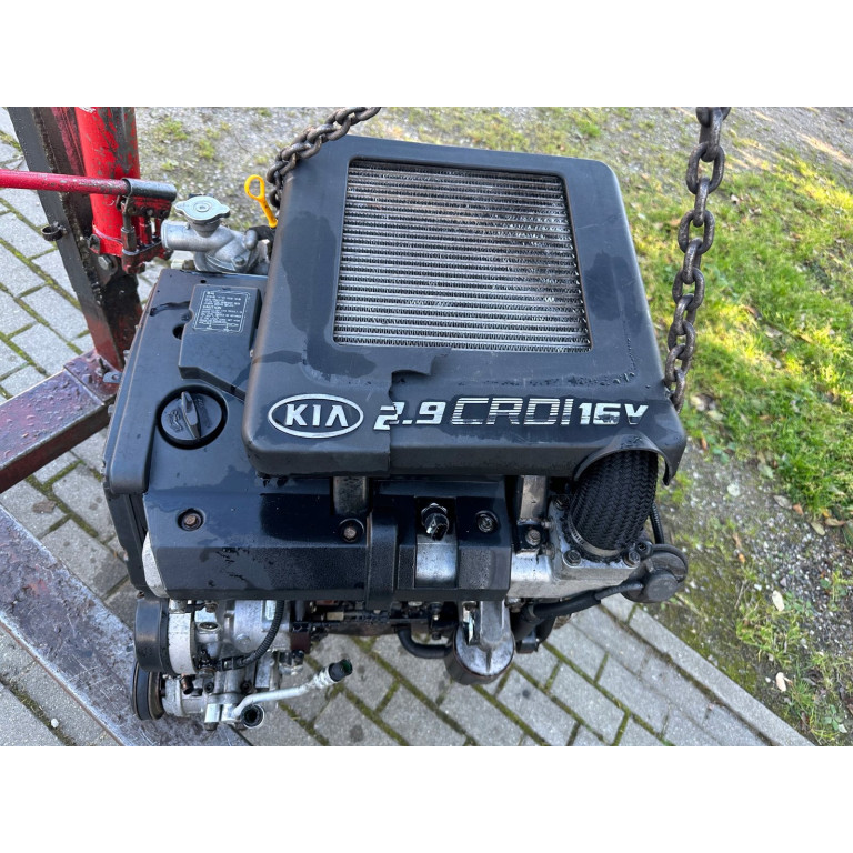 Двигун Kia CARNIVAL I 2.9 TD J3