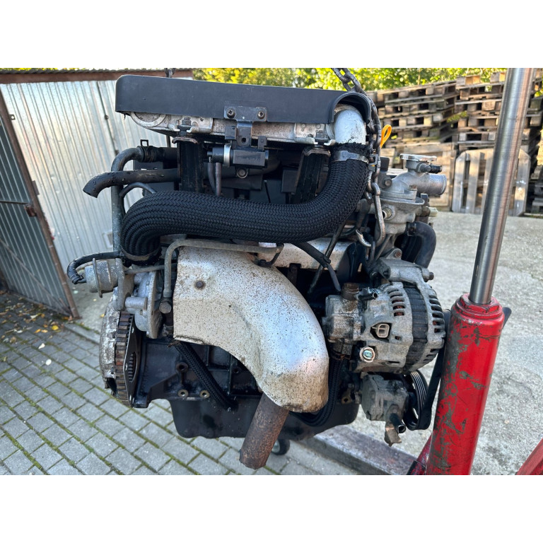 Двигун Kia CARNIVAL I 2.9 TD J3
