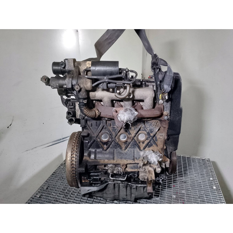 Двигун Volvo S40 I (VS) 1.9 DI D 4192 T3