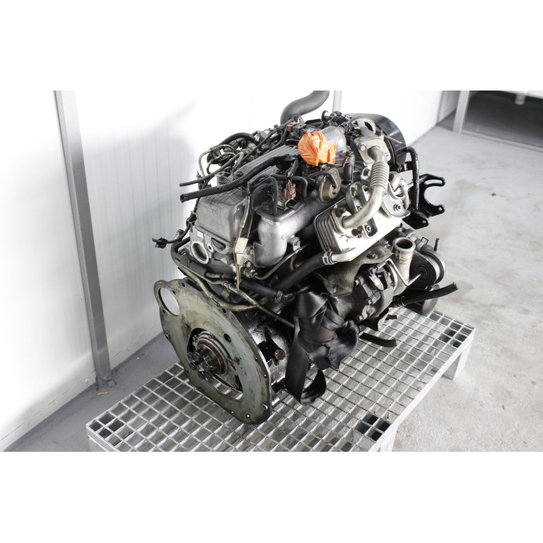 Двигун Mitsubishi PAJERO I 2.5 TD L044G L049G 4D56 T