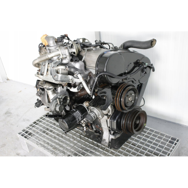 Двигун Mitsubishi PAJERO I 2.5 TD L044G L049G 4D56 T