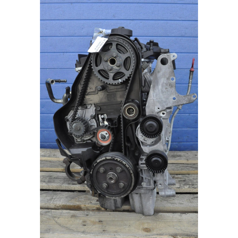 Двигатель  Volvo XC90  D5 D 5244 T18
