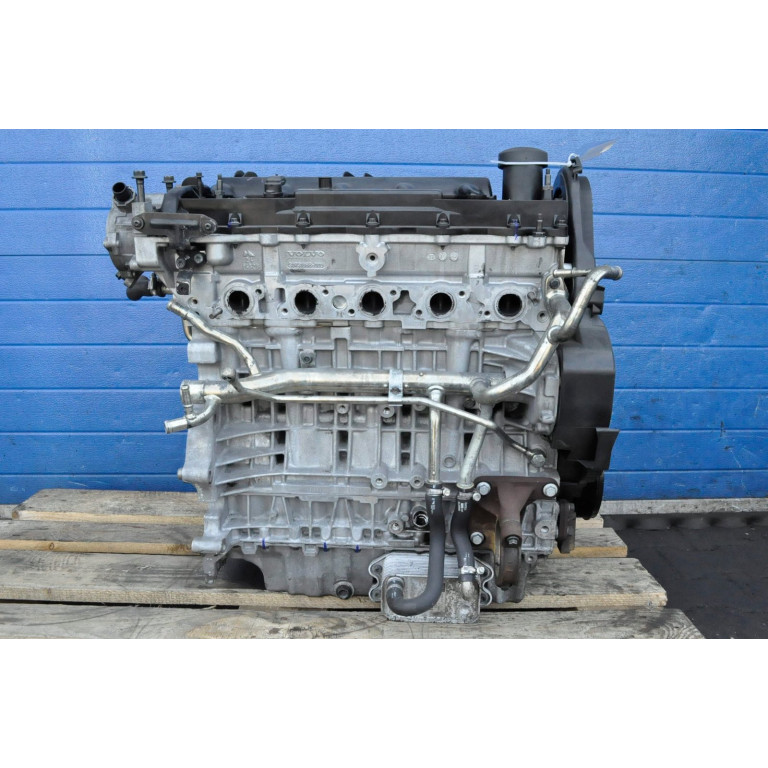 Двигатель  Volvo XC90  D5 D 5244 T18