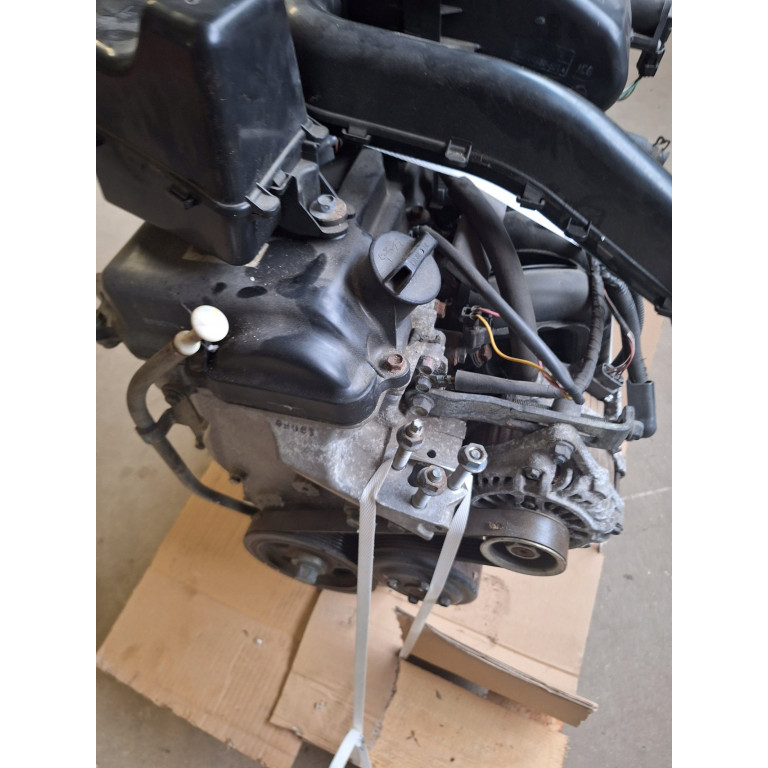 Двигун Mitsubishi SPACE STAR 1.0 A05A 3A90
