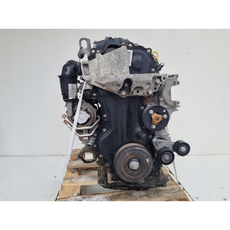 Двигатель Nissan NV400 2.3 dCi M9T 676 M9T676