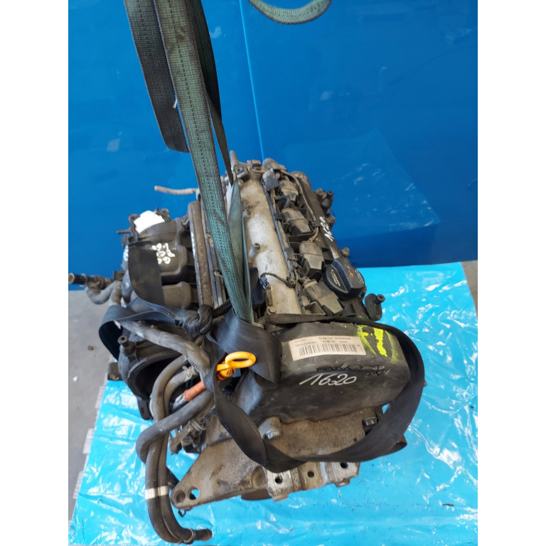 Двигатель Volkswagen BORA 1.6 16V  BCB