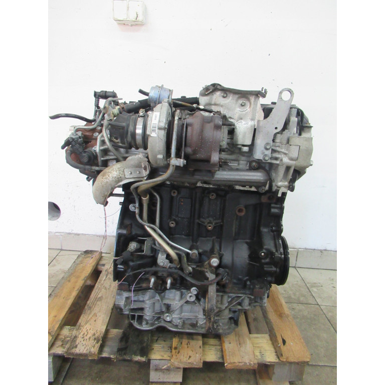 Двигун Nissan PRIMASTAR dCi 120 M9R 780