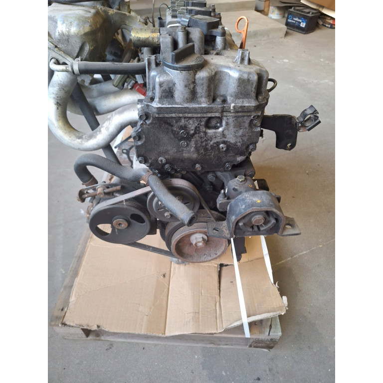 Двигун Nissan PRIMERA 1.8 QG18DE