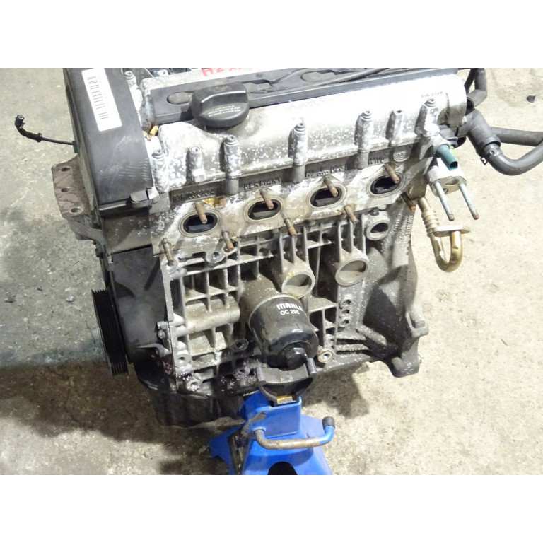 Двигатель  Volkswagen CADDY II 1.4 AUA
