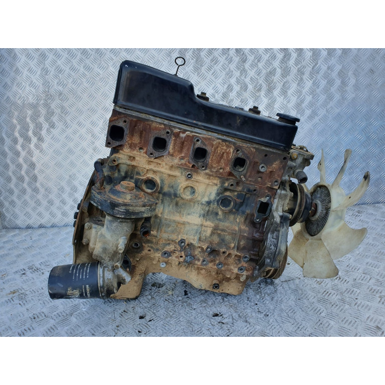 Двигун Opel CAMPO 2.5 TD (TFR54) 4JA1T