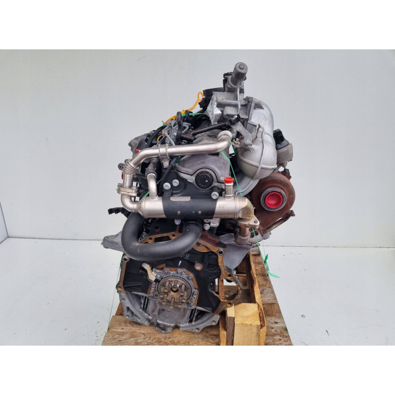 Двигатель  Volkswagen CRAFTER 2.5 TDI CECA CECB