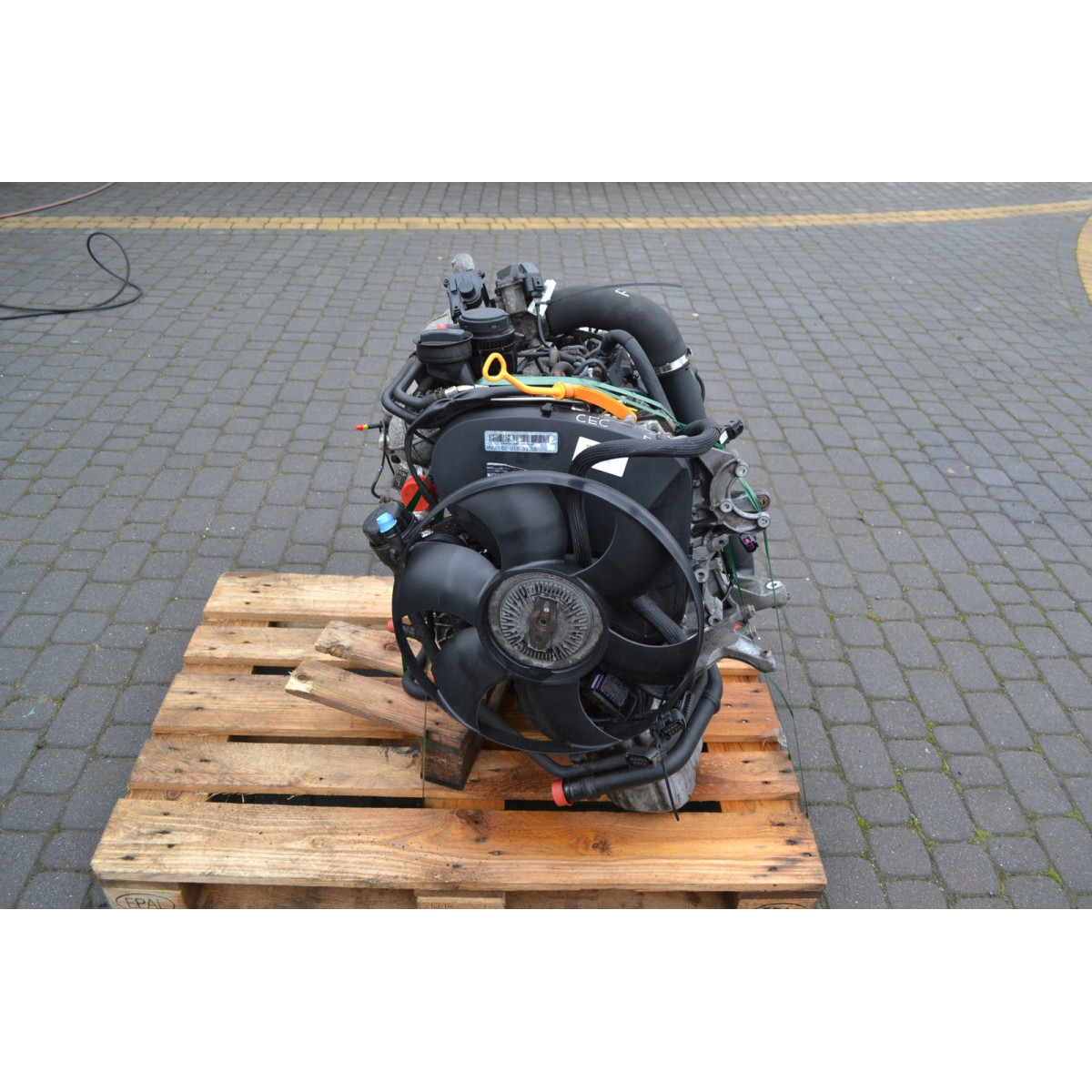 dvigun_volkswagen_crafter_2_5_