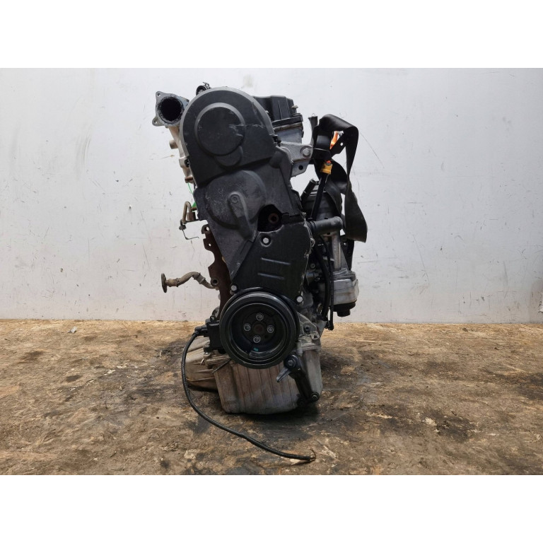 Двигатель  Volkswagen FOX 1.4 TDI BNM