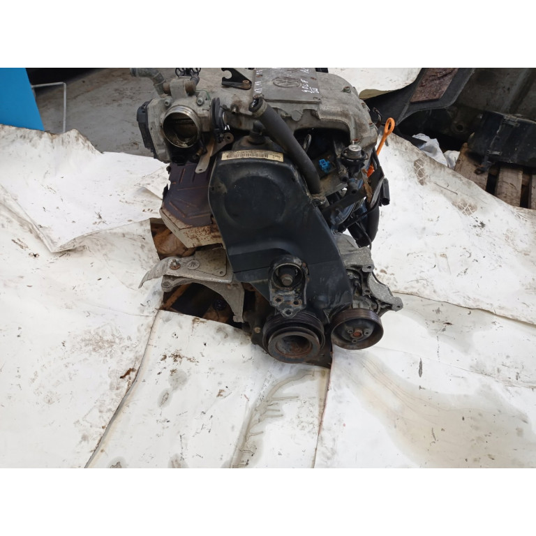 Двигун Volkswagen GOLF III 1.6 AKS