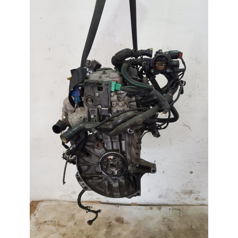 Двигатель Peugeot 106 II 1.1 I HFX (TU1JP) HFX TU1JP