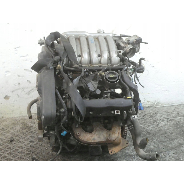 Двигатель Peugeot 406 3.0 V6 XFX (ES9J4S) XFX ES9J4S