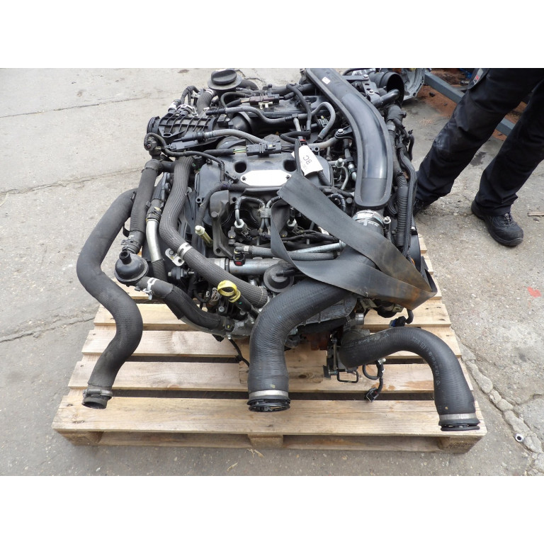 Двигатель Peugeot 407 3.0 Hdi DT20C