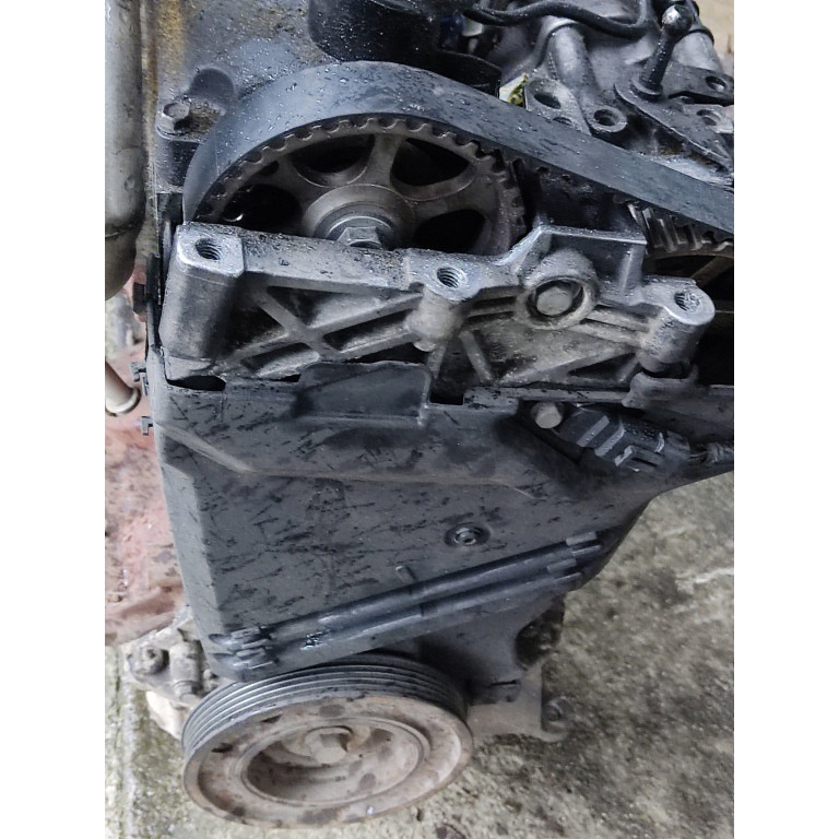 Двигун Renault CLIO II 1.5 dCi (B/CB03) K9K 702 K9K702