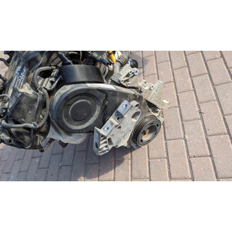 Двигун Volkswagen GOLF V Variant 1.6 BGU BSE