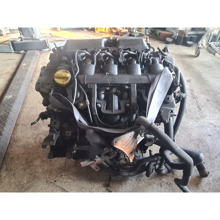 Двигун Renault LAGUNA II 2.2 dCi G9T 605 G9T605