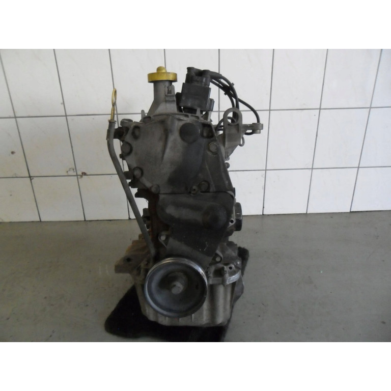 Двигатель Renault THALIA I 1.4 K7J 700 K7J700